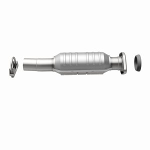 Toyota Sienna Catalytic Converter - Rear - Magnaflow - HM Grade Direct-Fit - `04-`06 Toyota Sienna Catalytic Converter - Rear - Magnaflow - HM Grade Direct-Fit - `04-`06
