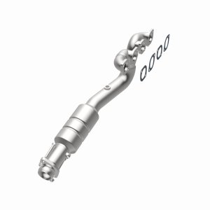 BMW 7 Series Catalytic Converter - Magnaflow - Direct-Fit, HM Grade - `02-`03