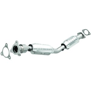 Chevrolet Cobalt Catalytic Converter - Magnaflow - HM Grade, Direct-Fit, Federal/EPA Compliant, Stainless Steel - `05-`07