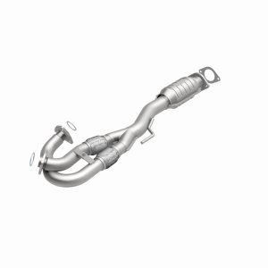 Nissan Murano Catalytic Converter - Magnaflow - Direct-Fit Y-Pipe Assembly - `03-`07