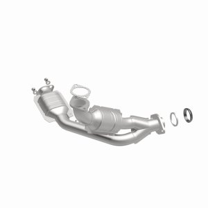 Mitsubishi Montero Performance Exhaust - Magnaflow - Direct-Fit Catalytic Converter - `01-`02