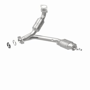 Mitsubishi Montero Performance Exhaust - Magnaflow - Direct-Fit Catalytic Converter - `01-`02