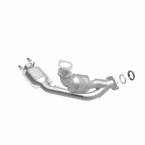 Mitsubishi Montero Performance Exhaust - Magnaflow - Direct-Fit Catalytic Converter - `01-`02
