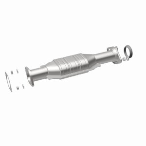 Mitsubishi Montero Catalytic Converter - Rear - Magnaflow - HM Grade Direct-Fit - `01-`02