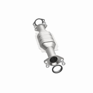 Mitsubishi Montero Catalytic Converter - Rear - Magnaflow - HM Grade Direct-Fit - `01-`02