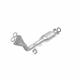 Toyota 4Runner Catalytic Converter - Direct Fit - Magnaflow - HM Grade Federal/EPA Compliant - `96-`00