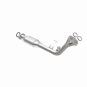 Toyota 4Runner Catalytic Converter - Direct Fit - Magnaflow - HM Grade Federal/EPA Compliant - `96-`00