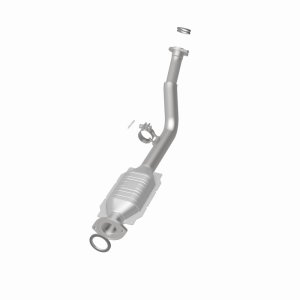 Toyota 4Runner Catalytic Converter - Direct Fit - Magnaflow - HM Grade Federal/EPA Compliant - `96-`00
