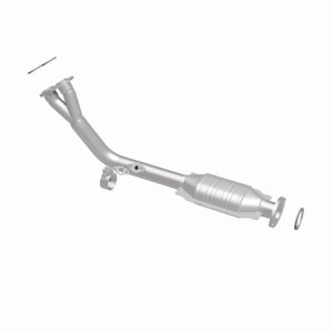 Toyota 4Runner Catalytic Converter - Direct Fit - Magnaflow - HM Grade Federal/EPA Compliant - `96-`00