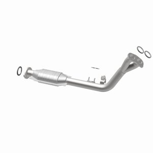 Toyota 4Runner Catalytic Converter - Direct Fit - Magnaflow - HM Grade Federal/EPA Compliant - `96-`00