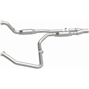 Dodge Ram 2500 Catalytic Converter - Magnaflow - Direct-Fit - `04-`07