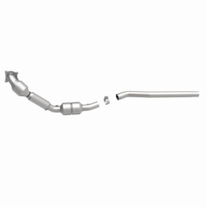 Volkswagen Passat Catalytic Converter - Magnaflow - HM Grade Direct-Fit - `06-`08