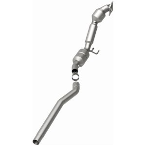 Volkswagen Passat Catalytic Converter - Magnaflow - HM Grade Direct-Fit - `06-`08