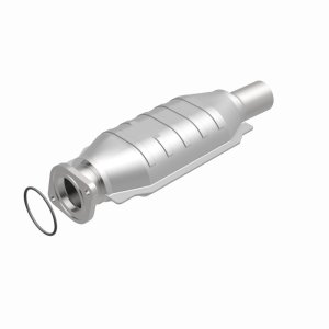 Ford Freestyle Catalytic Converter - Magnaflow - HM Grade Direct-Fit - `05-`07