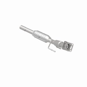 Volkswagen Jetta Catalytic Converter - Magnaflow - HM Grade Federal/EPA Compliant - `05-`14