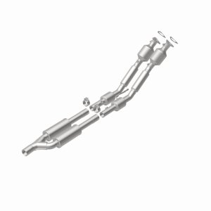 Volkswagen Passat Catalytic Converter - Magnaflow - Direct-Fit - `06-`08