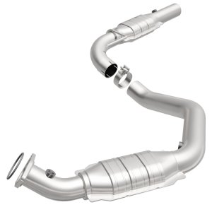 Chevrolet Express 3500 Catalytic Converter - Driver Side - Magnaflow - HM Grade Federal/EPA Compliant Direct-Fit - `06-`09 Chevrolet Express 3500 Catalytic Converter - Driver Side - Magnaflow - HM Grade Federal/EPA Compliant Direct-Fit - `06-`09