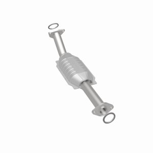 Toyota Tundra Catalytic Converter - Magnaflow - HM Grade Direct-Fit - `03-`05