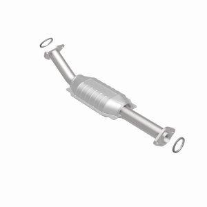 Toyota Tundra Catalytic Converter - Magnaflow - HM Grade Direct-Fit - `03-`05
