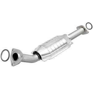 Toyota Tundra Catalytic Converter - Magnaflow - HM Grade Direct-Fit - `03-`05