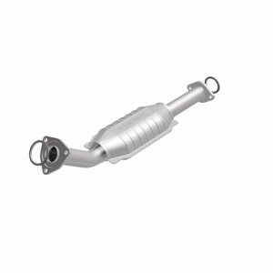 Toyota Tundra Catalytic Converter - Magnaflow - HM Grade Direct-Fit - `03-`05