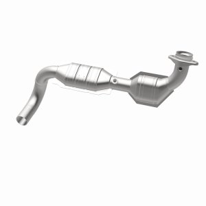 Ford Expedition Catalytic Converter - Driver Side - Magnaflow - HM Grade Direct-Fit - `03-`04