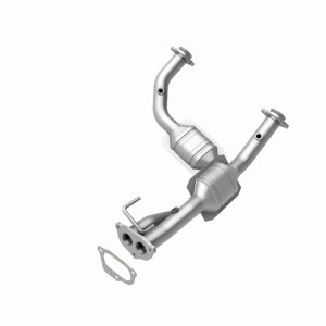 Ford Ranger Direct-Fit Catalytic Converter - Front - Magnaflow - HM Grade - `04-`06