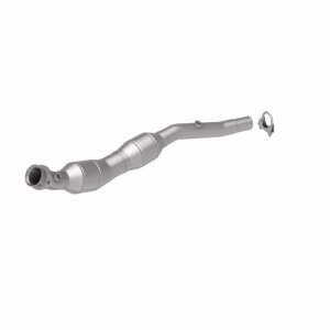 Land Rover Range Rover Catalytic Converter - Driver Side - Magnaflow - HM Grade Direct-Fit (Federal/EPA Compliant) - `03-`05