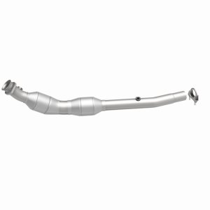 Land Rover Range Rover Catalytic Converter - Passenger Side - Magnaflow - HM Grade Federal/EPA Compliant Direct-Fit - `03-`05