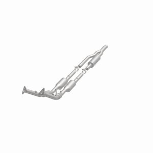 Volkswagen R32 Catalytic Converter - Magnaflow - Direct-Fit - 2008