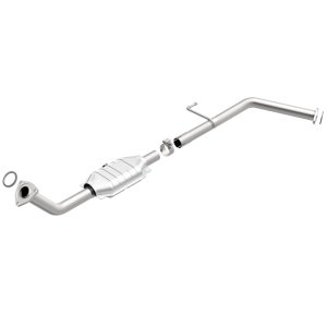 Toyota Sequoia Catalytic Converter - Magnaflow - Direct-Fit - `05-`07 Toyota Sequoia Catalytic Converter - Magnaflow - Direct-Fit - `05-`07