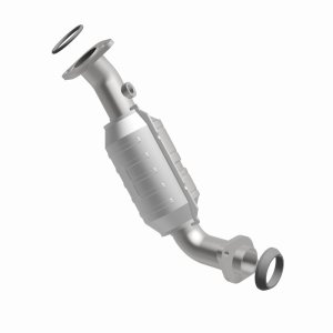 Cadillac CTS Catalytic Converter - Driver Side - Magnaflow - HM Grade Direct-Fit - `04-`09