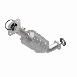 Cadillac CTS Catalytic Converter - Driver Side - Magnaflow - HM Grade Direct-Fit - `04-`09