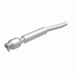 Volkswagen Phaeton Catalytic Converter - Driver Side Rear - Magnaflow - HM Grade Direct-Fit - `04-`06