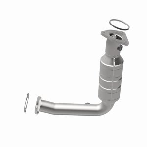 Ford Focus Catalytic Converter - Magnaflow - HM Grade Federal/EPA Compliant Direct-Fit - `00-`04