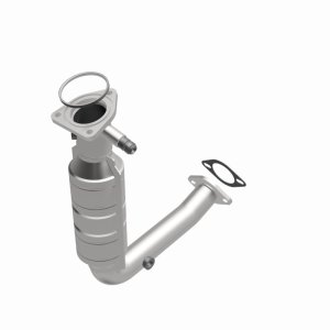 Ford Focus Catalytic Converter - Magnaflow - HM Grade Federal/EPA Compliant Direct-Fit - `00-`04