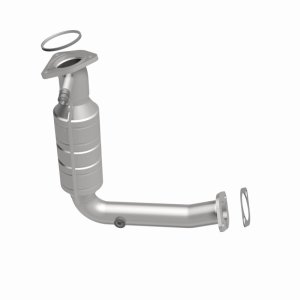 Ford Focus Catalytic Converter - Magnaflow - HM Grade Federal/EPA Compliant Direct-Fit - `00-`04