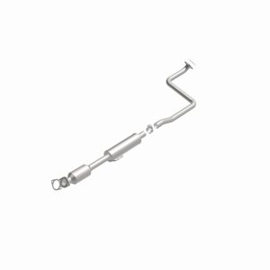 Hyundai Elantra Catalytic Converter - Underbody Single - Magnaflow - Direct-Fit, Federal/EPA Compliant, OEM Grade - `17-`19