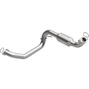 Toyota Tacoma Catalytic Converter - Magnaflow - Direct-Fit, OEM Grade, Federal/EPA Compliant - `16-`20