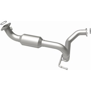 Toyota Tacoma Catalytic Converter - Magnaflow - Direct-Fit, OEM Grade, Federal/EPA Compliant - `16-`20