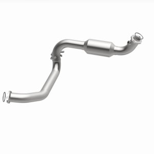 Toyota Tacoma Catalytic Converter - Magnaflow - Direct-Fit, OEM Grade, Federal/EPA Compliant - `16-`20