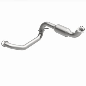 Toyota Tacoma Catalytic Converter - Magnaflow - Direct-Fit, OEM Grade, Federal/EPA Compliant - `16-`20