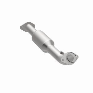 Toyota Tacoma Catalytic Converter - Magnaflow - OEM Grade Direct-Fit - `16-`20