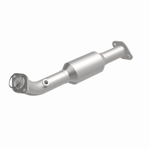 Toyota Tacoma Catalytic Converter - Magnaflow - OEM Grade Direct-Fit - `16-`20