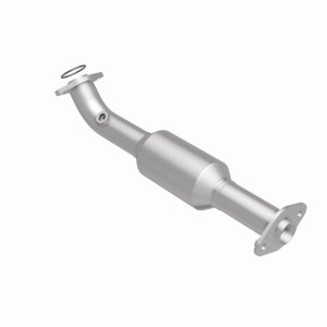 Toyota Tacoma Catalytic Converter - Magnaflow - OEM Grade Direct-Fit - `16-`20