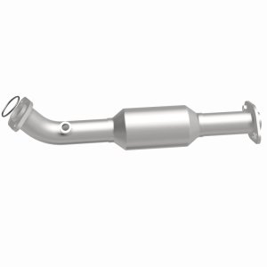 Toyota Tacoma Catalytic Converter - Magnaflow - OEM Grade Direct-Fit - `16-`20