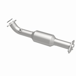 Toyota Tacoma Catalytic Converter - Magnaflow - OEM Grade Direct-Fit - `16-`20