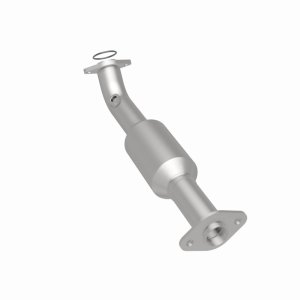 Toyota Tacoma Catalytic Converter - Magnaflow - OEM Grade Direct-Fit - `16-`20