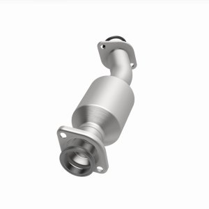 Toyota Sienna Catalytic Converter - Magnaflow - OEM Grade Direct-Fit - `17-`20