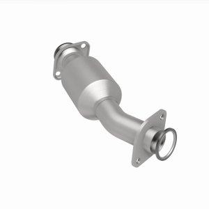 Toyota Sienna Catalytic Converter - Magnaflow - OEM Grade Direct-Fit - `17-`20